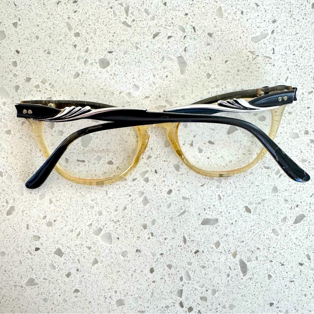 Vintage Black and Tan Women's Glasses - Picture 2 of 7